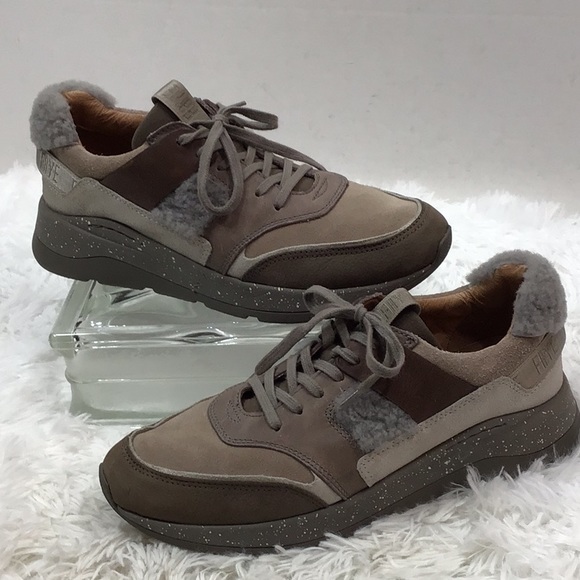 Frye Shoes Frye Willow Shearling Gray Low Top Leather Sneakers